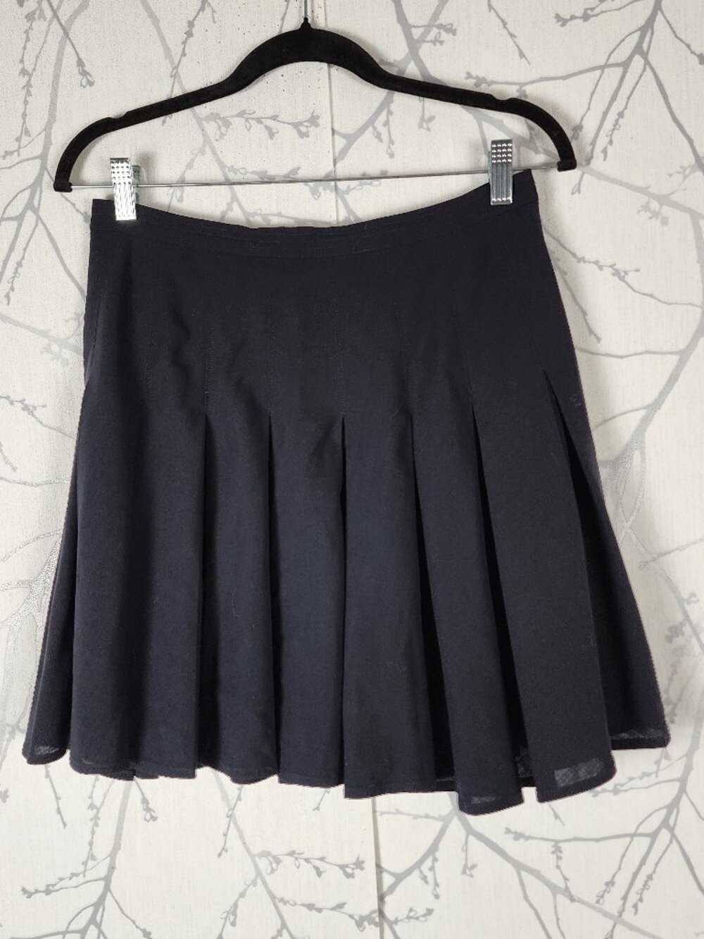 DKNY Black 100% Wool High Waist Pleated Mini Skirt